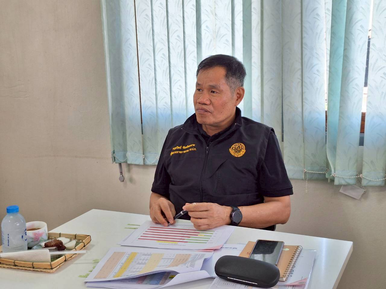 title - ผู้ตรวจราชการ ส.ป.ก. ร่วมประชุมคณะทำงานติดตามเร่งรัดการใช้จ่ายงบประมาณประจำปีงบประมาณ พ.ศ. 2569 ของสำนักงานการปฏิรูปที่ดินเพื่อเกษตรกรรม ครั้งที่ 1/2569 และประชุมตรวจราชการและติดตามความก้าวหน้าผลการดำเนินงานตามแผนการตรวจราชการของผู้ตรวจราชการสำนักงานการปฏิรูปที่ดินเพื่อเกษตรกรรม ประจำปีงบประมาณ พ.ศ. 2569 รอบที่ 1 เขตตรวจราชการที่ 11 จังหวัดสกลนคร